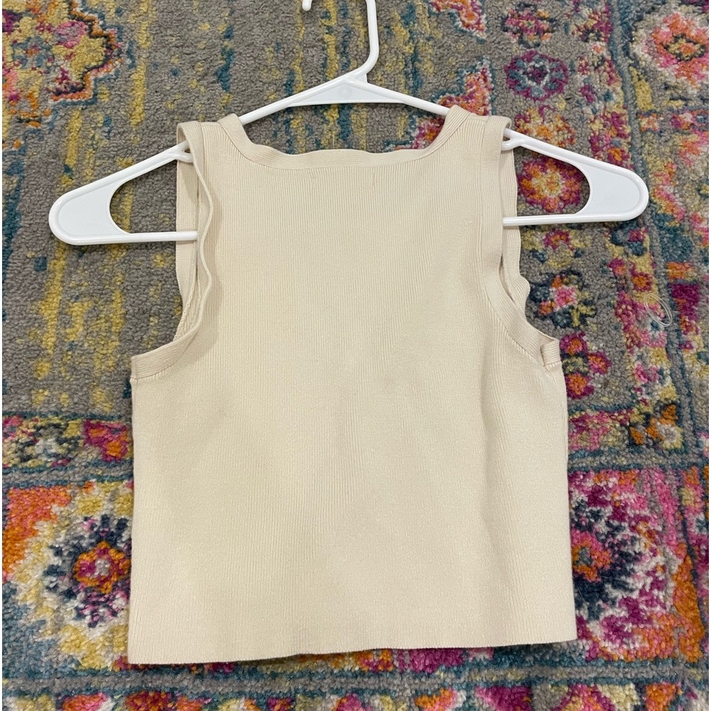 Cute L.A Hearts Pacsun button up tank